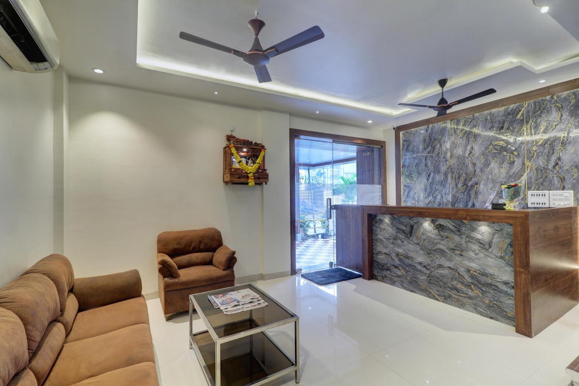 Hotel New Parimeet Residency Navi Mumbai Exterior foto